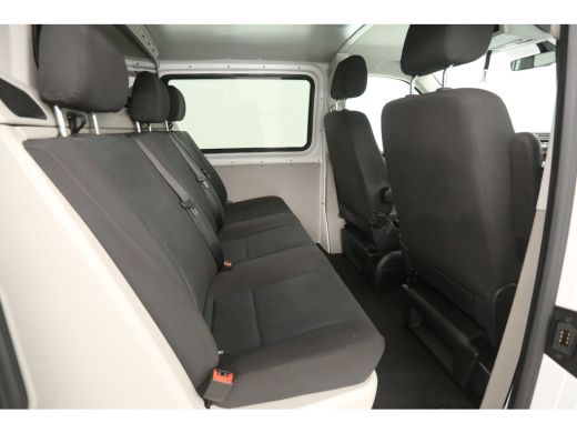 Volkswagen Transporter 2.0 TDI L2H1 | Dubbele Cabine | Airco | Cruise | Parkeersens. | Trekhaak ActivLease financial lease