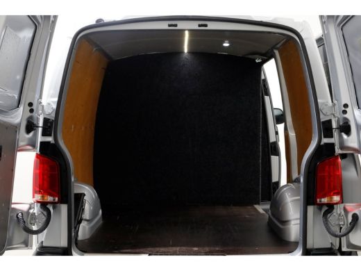 Volkswagen Transporter T6.1 2.0 TDI 150pk L1H1 DSG-Automaat Airco/Navi 11-2020 ActivLease financial lease