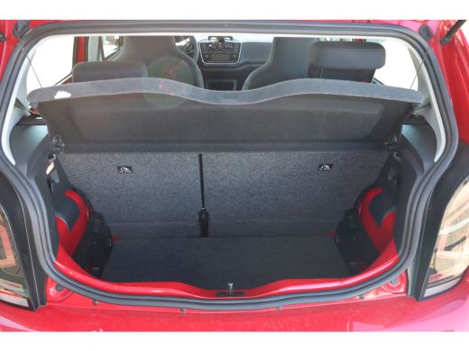 Volkswagen up! 1.0 65PK | Bandenspanningscontrolesysteem | Multimedia-voorbereiding | Rijstrooksensor ActivLease financial lease