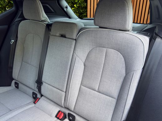 Volvo  XC40 1.5 T5 Plug-in hybrid Ultimate Dark | Trekhaak | Harman/Kardon | Memory | Panoramadak ActivLease financial lease