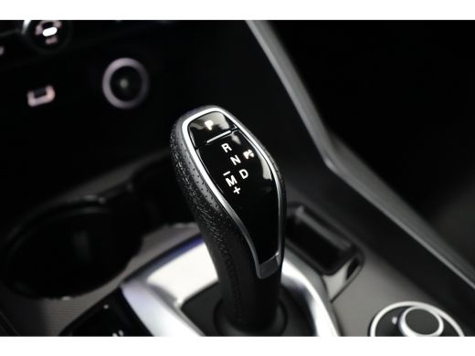 Alfa Romeo Giulia Veloce 280PK | Stoelverwarming | Adap. Cruise | 19 inch | Trekhaak ActivLease financial lease