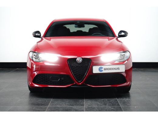 Alfa Romeo Giulia Veloce 280PK | Stoelverwarming | Adap. Cruise | 19 inch | Trekhaak ActivLease financial lease