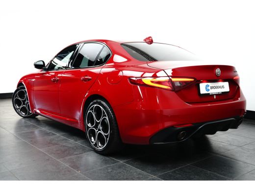 Alfa Romeo Giulia Veloce 280PK | Stoelverwarming | Adap. Cruise | 19 inch | Trekhaak ActivLease financial lease