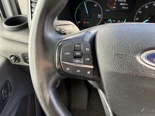 Ford E-Transit 68kWh 184PK L4H3 317km WLTP 93.7% (SOH) BEV Snelladen Carplay Climate control 360&deg; Camera Parkeer... ActivLease financial lease