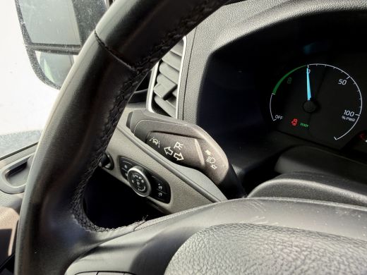 Ford E-Transit 68kWh 184PK L4H3 317km WLTP 93.7% (SOH) BEV Snelladen Carplay Climate control 360&deg; Camera Parkeer... ActivLease financial lease