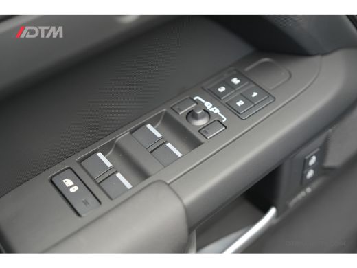 Land Rover Defender 2.0 P300e 110 X-Dynamic PHEV SE | NIEUW! | Leder | 360 | Garantie t/m 2029 ActivLease financial lease