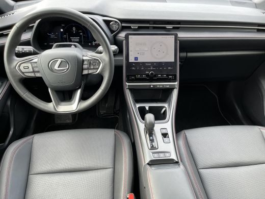 Lexus LBX 1.5 Business Line 2WD | Lederen bekleding | Stoel- + stuurverwarming | Carplay | Parkeersensoren | ActivLease financial lease