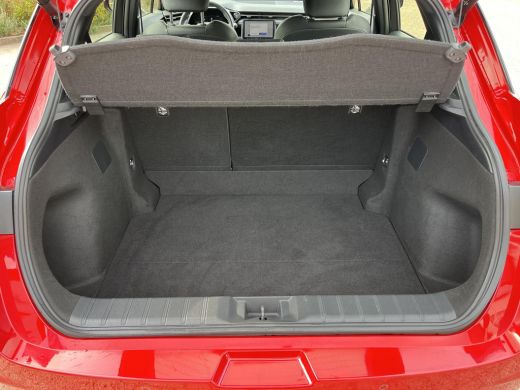Lexus LBX 1.5 Business Line 2WD | Lederen bekleding | Stoel- + stuurverwarming | Carplay | Parkeersensoren | ActivLease financial lease