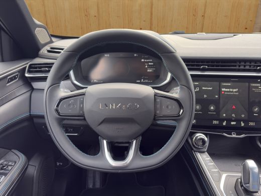Lynk & Co 01 1.5 | Trekhaak | 360 Camera | Stoelverwarming | Panoramadak | Keyless Start / Entry | ActivLease financial lease