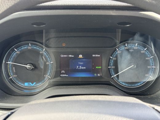 Maxus eDeliver9 65 kWh Elektrisch L4 172km WLTP Bakwagen LED Airco Adaptieve Cruise Camera Carplay Parkeersensore... ActivLease financial lease
