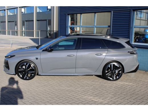 Peugeot 308 SW GT 1.2 Hybrid 145 Schuif/Kantel-dak | Focal Hi-Fi Systeem | Drive Assist Pack ActivLease financial lease