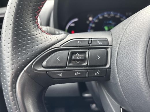 Toyota Yaris Cross 1.5 Hybrid GR Sport PANO | All-in prijs | Automaat | Panoramadak | apple/android auto ActivLease financial lease