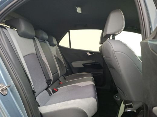 Volkswagen ID.3 Business 58 kWh NL-AUTO | VELGEN | CAMERA ActivLease financial lease