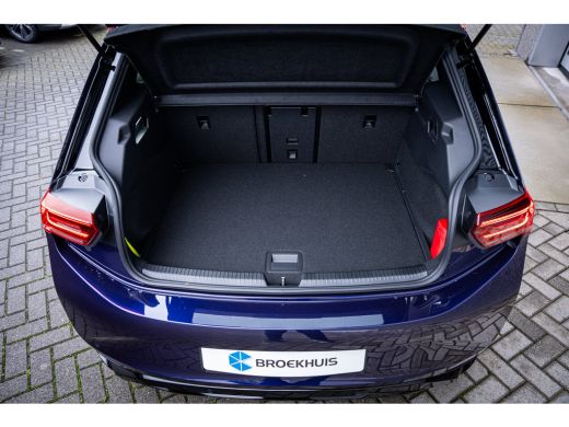 Volkswagen ID.3 GTX Limited Edition Fire & Ice | Speciale uitvoering ! | 326PK | Navigatie | Memory Seats | LED ActivLease financial lease