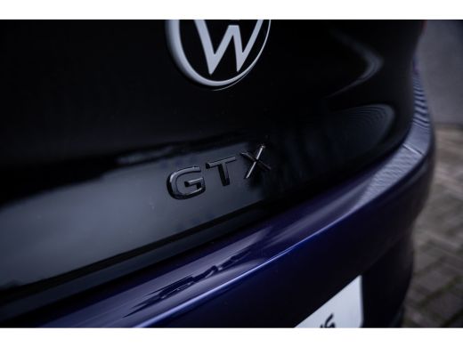 Volkswagen ID.3 GTX Limited Edition Fire & Ice | Speciale uitvoering ! | 326PK | Navigatie | Memory Seats | LED ActivLease financial lease