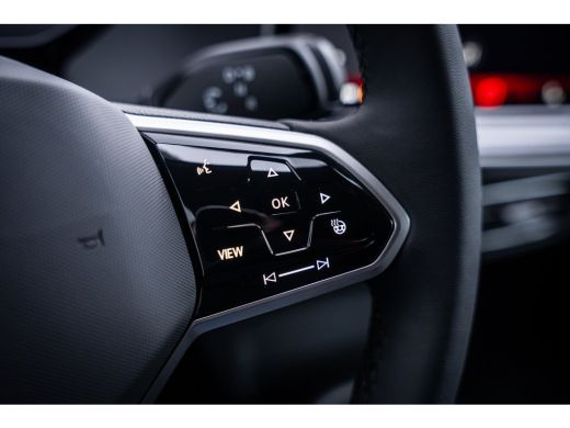 Volkswagen ID.3 GTX Limited Edition Fire & Ice | Speciale uitvoering ! | 326PK | Navigatie | Memory Seats | LED ActivLease financial lease