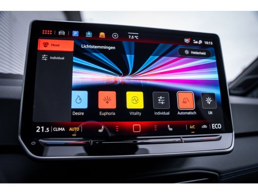 Volkswagen ID.3 GTX Limited Edition Fire & Ice | Speciale uitvoering ! | 326PK | Navigatie | Memory Seats | LED ActivLease financial lease