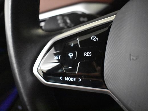 Volkswagen ID.5 Pro 77 kWh l Adaptief cruise control | SOH 98%  | App Connect | Navigatie | Stoel/stuurverwarming... ActivLease financial lease