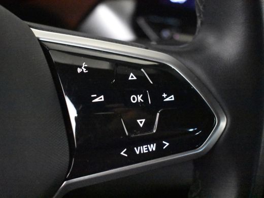 Volkswagen ID.5 Pro 77 kWh l Adaptief cruise control | SOH 98%  | App Connect | Navigatie | Stoel/stuurverwarming... ActivLease financial lease