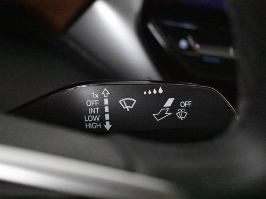 Volkswagen ID.5 Pro 77 kWh l Adaptief cruise control | SOH 98%  | App Connect | Navigatie | Stoel/stuurverwarming... ActivLease financial lease
