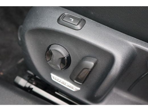 Volkswagen Passat Variant 1.5 eTSI R-Line Business | Achteruitrijcamera | Lichtmetalen velgen 18" | Matrix LED kopl... ActivLease financial lease