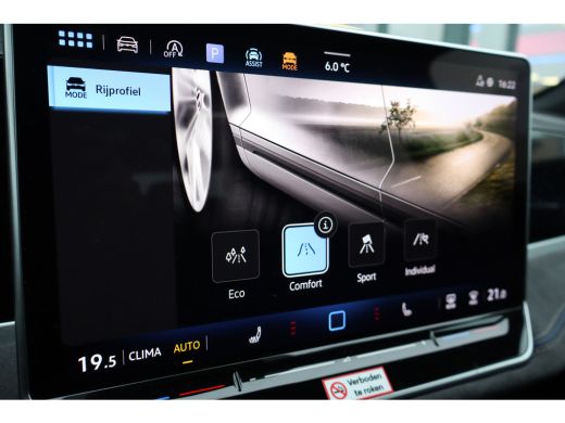 Volkswagen Passat Variant 1.5 eTSI R-Line Business | Achteruitrijcamera | Lichtmetalen velgen 18" | Matrix LED kopl... ActivLease financial lease