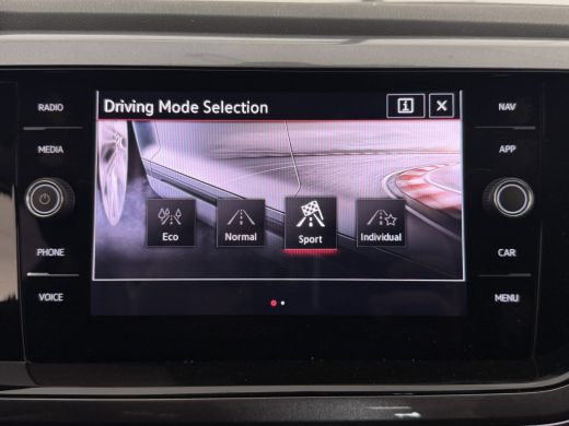 Volkswagen Polo 2.0 TSI GTI TSI 210PK DSG GTI-SPORT IQ-LIGHT/PDC/CARPLAY  **** ActivLease financial lease