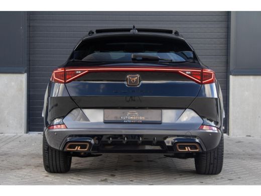 CUPRA Formentor 1.4 e-Hybrid VZ Copper Edition PANO BEATS CAMERA LED ELEKTRISCHE KOFFERBAK ActivLease financial lease