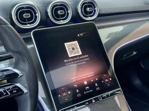 Mercedes-Benz C-Klasse Estate 200 AUT9 AMG-LINE PANODAK LEDER NAVI CAMERA DIGI-DASH APPLE-CARPLAY LED LMV PDC ActivLease financial lease