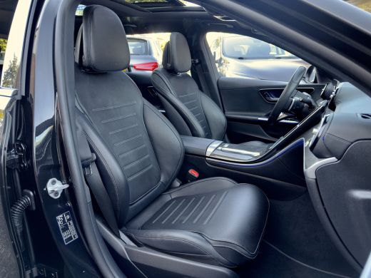 Mercedes-Benz C-Klasse Estate 200 AUT9 AMG-LINE PANODAK LEDER NAVI CAMERA DIGI-DASH APPLE-CARPLAY LED LMV PDC ActivLease financial lease