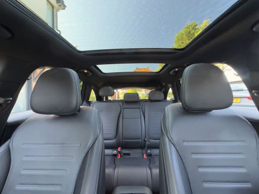 Mercedes-Benz C-Klasse Estate 200 AUT9 AMG-LINE PANODAK LEDER NAVI CAMERA DIGI-DASH APPLE-CARPLAY LED LMV PDC ActivLease financial lease