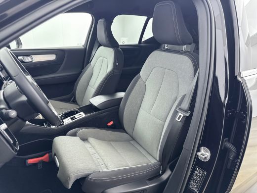 Volvo  XC40 T4 Recharge Plus | 18" | Trekhaak | Harman Kardon | Elektr. verst. Stoelen | Stoel/Stuurverwarmin... ActivLease financial lease