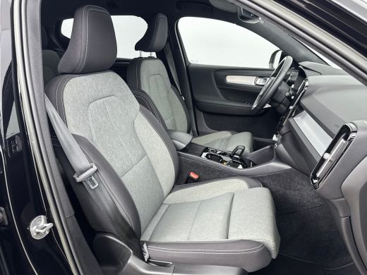 Volvo  XC40 T4 Recharge Plus | 18" | Trekhaak | Harman Kardon | Elektr. verst. Stoelen | Stoel/Stuurverwarmin... ActivLease financial lease