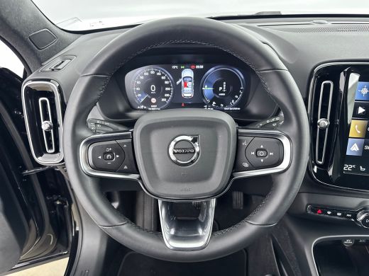 Volvo  XC40 T4 Recharge Plus | 18" | Trekhaak | Harman Kardon | Elektr. verst. Stoelen | Stoel/Stuurverwarmin... ActivLease financial lease
