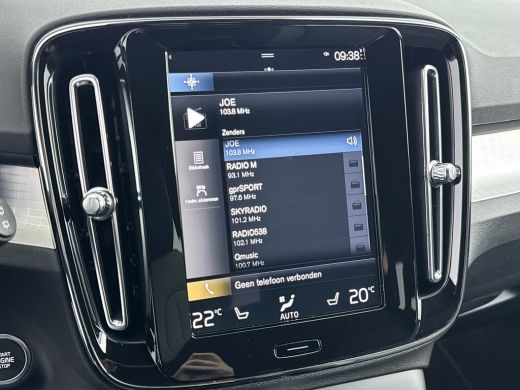 Volvo  XC40 T4 Recharge Plus | 18" | Trekhaak | Harman Kardon | Elektr. verst. Stoelen | Stoel/Stuurverwarmin... ActivLease financial lease