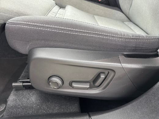 Volvo  XC40 T4 Recharge Plus | 18" | Trekhaak | Harman Kardon | Elektr. verst. Stoelen | Stoel/Stuurverwarmin... ActivLease financial lease