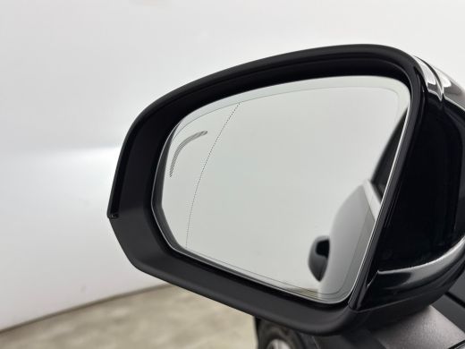 Volvo  XC40 T4 Recharge Plus | 18" | Trekhaak | Harman Kardon | Elektr. verst. Stoelen | Stoel/Stuurverwarmin... ActivLease financial lease
