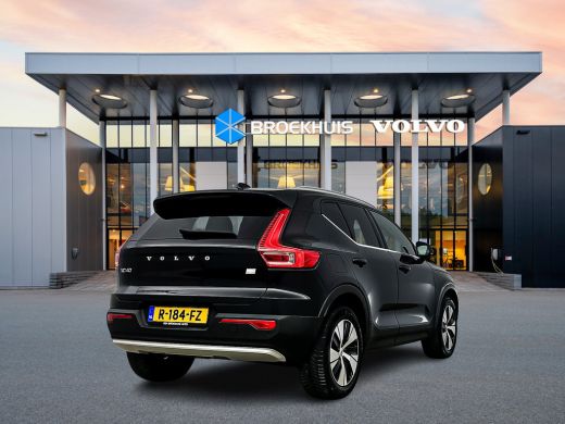Volvo  XC40 T4 Recharge Plus | 18" | Trekhaak | Harman Kardon | Elektr. verst. Stoelen | Stoel/Stuurverwarmin... ActivLease financial lease