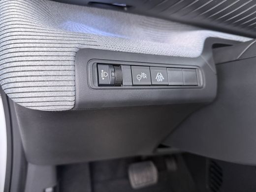 Citroën &euml;-C3 Aircross Max | Achteruitrijcamera | Boordlader 11kW - 3 fasen | Extra getinte achterste zijruiten en achte... ActivLease financial lease