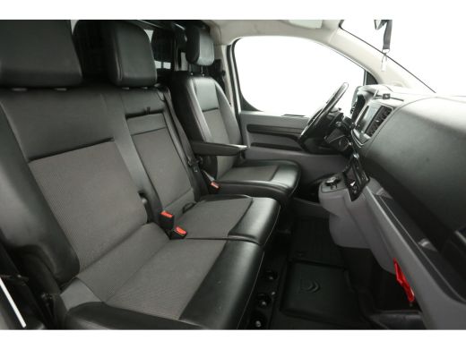 Citroën Jumpy 2.0 BlueHDI 180PK L3H1 | Automaat | Clima | Camera | 3 Zits | Cruise | Trekhaak | Carplay ActivLease financial lease