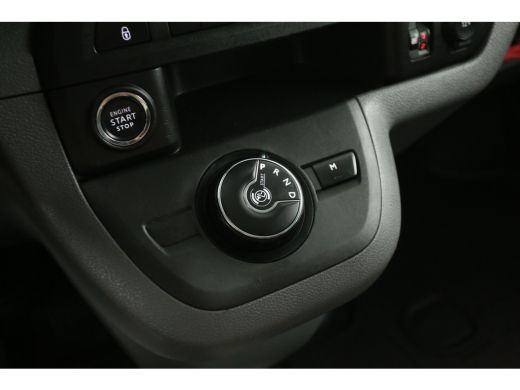 Citroën Jumpy 2.0 BlueHDI 180PK L3H1 | Automaat | Clima | Camera | 3 Zits | Cruise | Trekhaak | Carplay ActivLease financial lease