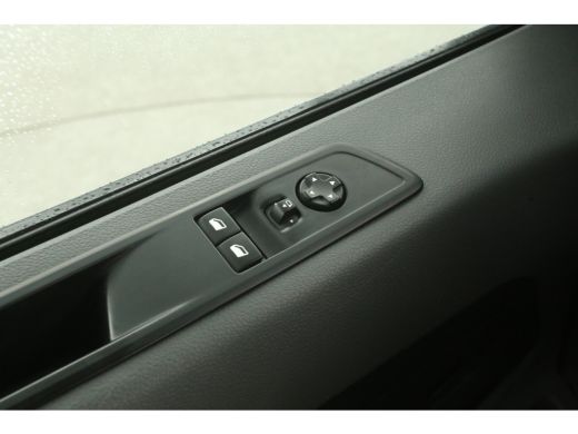 Citroën Jumpy 2.0 BlueHDI 180PK L3H1 | Automaat | Clima | Camera | 3 Zits | Cruise | Trekhaak | Carplay ActivLease financial lease