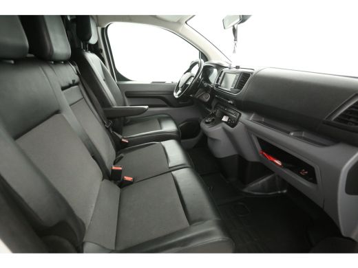 Citroën Jumpy 2.0 BlueHDI 180PK L3H1 | Automaat | Clima | Camera | 3 Zits | Cruise | Trekhaak | Carplay ActivLease financial lease