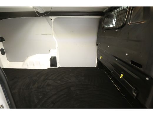 Citroën Jumpy 2.0 BlueHDI 180PK L3H1 | Automaat | Clima | Camera | 3 Zits | Cruise | Trekhaak | Carplay ActivLease financial lease