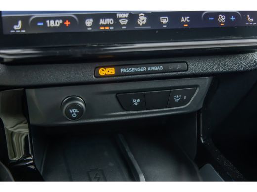 Ford Puma Gen-E 44 kWh | Winter Pack | Full LED | Camera ActivLease financial lease