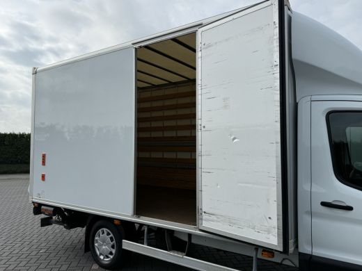 Ford Transit 2.0 TDCI 130 PK AUTOMAAT / BAKWAGEN / DHOLLANDIA LAADKLEP / CAMERA / AIRCO / 3-ZITS / CRUISE / ZI... ActivLease financial lease