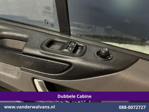 Ford Transit Custom 2.0 TDCI 130pk Automaat L2H1 Dubbele Cabine Euro6 Airco | 5-Zits | Camera | Navigatie | LED | App... ActivLease financial lease