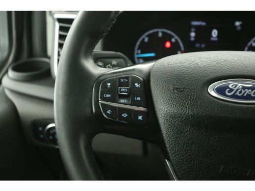 Ford Transit Custom 2.0 TDCI L1H1 170PK Limited | Automaat | Airco | Camera | Cruise | 3 Zits | Trekhaak | Carplay | ... ActivLease financial lease