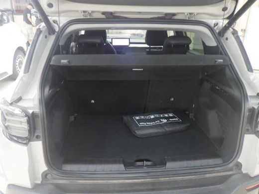 Jeep Avenger 1.2 e-Hybrid Summit | Navigatie | Camera | Elektrische Achterklep | Keyless | Parkeersensoren | A... ActivLease financial lease