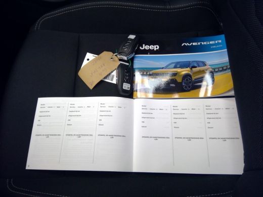 Jeep Avenger 1.2 e-Hybrid Summit | Tot 8 Jaar Garantie | Camera | Navigatie | Stoelverwarming | Elektrische Ac... ActivLease financial lease
